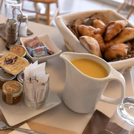 Logis Reve De Sable Hotel 3*