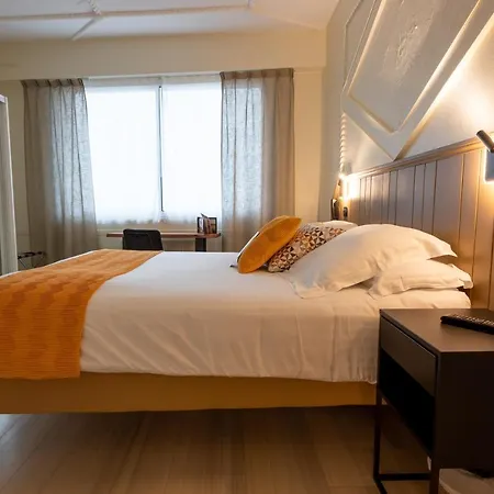Logis Reve De Sable Готель