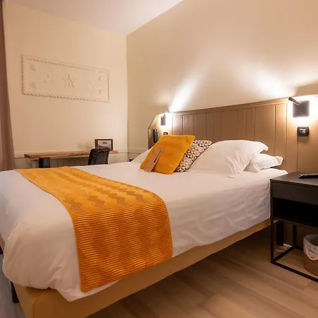 Logis Reve De Sable فندق 3*