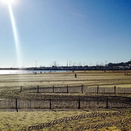 Logis Reve De Sable Руаян