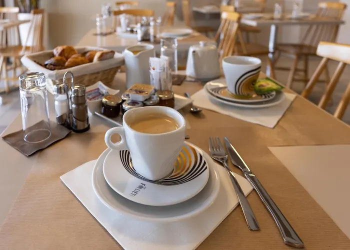 Logis Reve De Sable Hotel