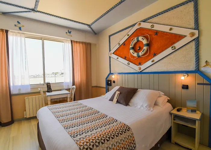 Logis Reve De Sable Hotel 3*