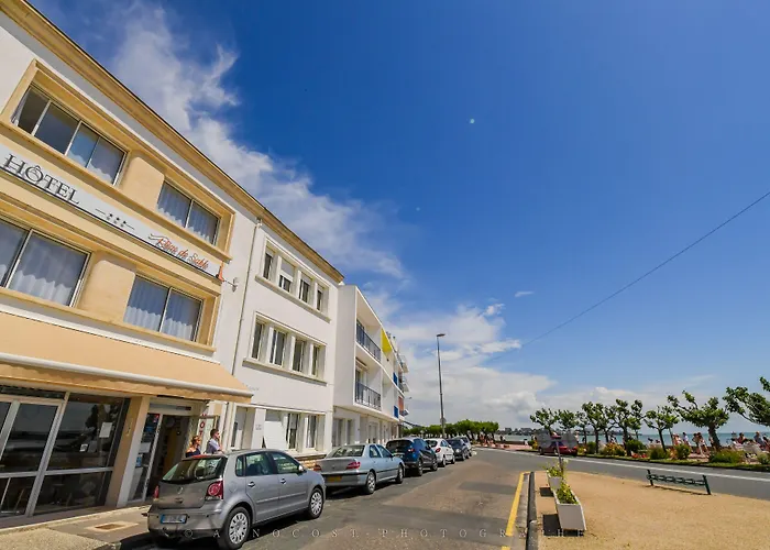 Logis Reve De Sable 3* Royan